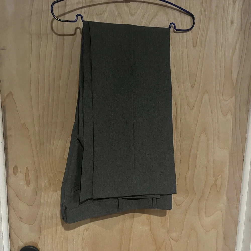 New York & Company Charcoal Pants - Picture 6 of 6